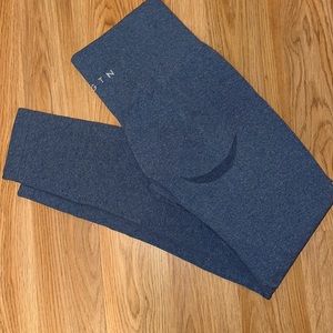 Nvgtn butt contour leggings